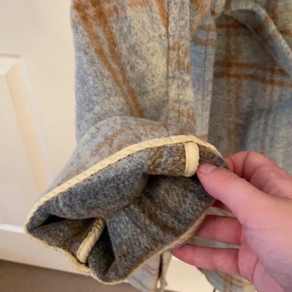 Free People Far From Home Grey plaid wool coat size L - Picture 6 of 10